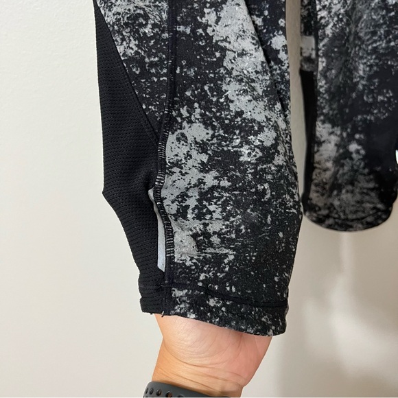Athleta Splatter Be Free Knicker Cropped Leggings—S - Picture 6 of 12